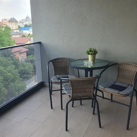 Stadium Central Apartment Residence & Terrace Craiova Exterior photo
